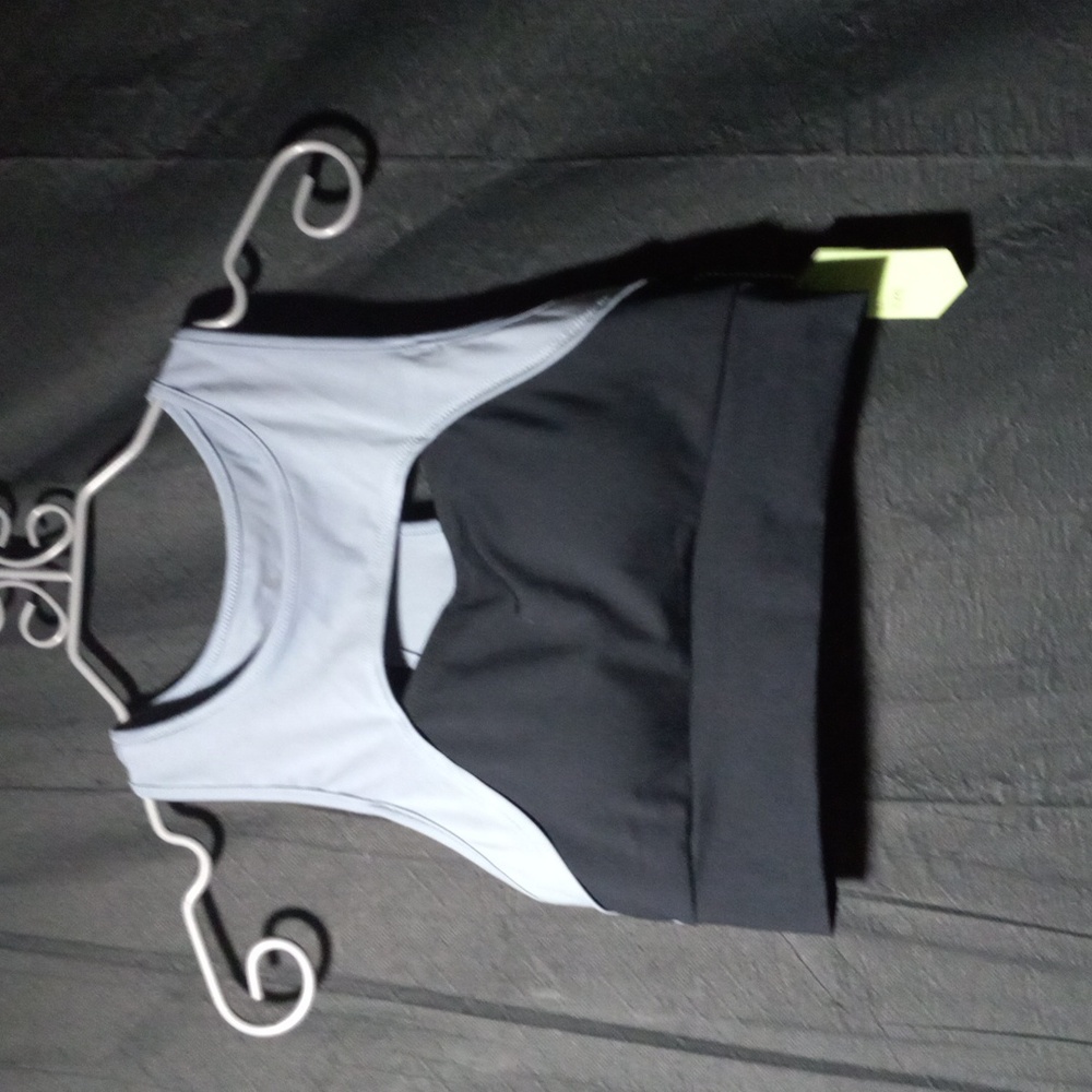 La kottee sports bra meduim